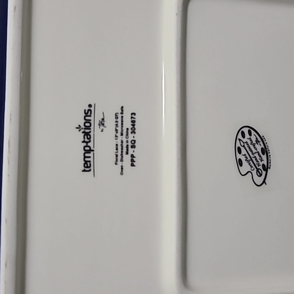 Nwob Tara temptations 13x9 bakeware dish - Picture 3 of 3